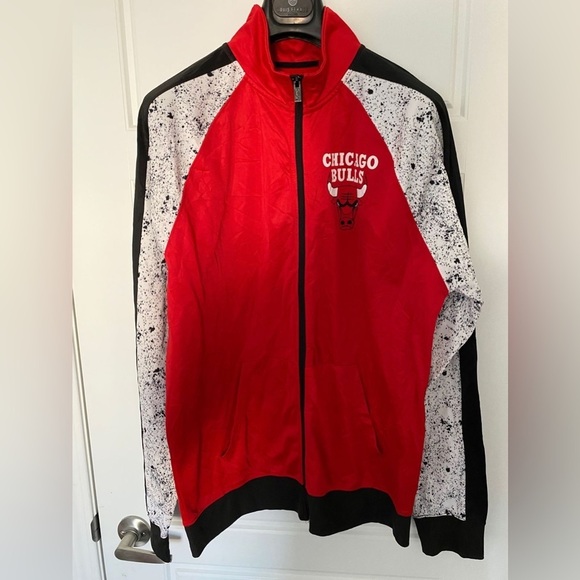 NBA CHICAGO BULLS Red Full-Zip Logo Long Sleeves Track Jacket in XL - Picture 3 of 12